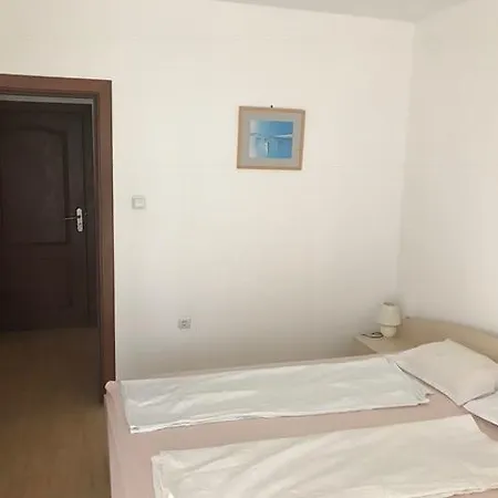 Amadeus 1 * Slăntjev Brjag